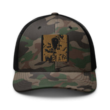 Load image into Gallery viewer, Camouflage trucker hat