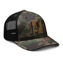 Load image into Gallery viewer, Camouflage trucker hat
