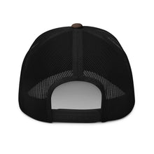 Load image into Gallery viewer, Camouflage trucker hat
